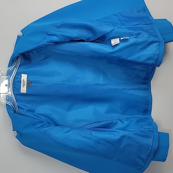 Jones Studio Royal Blue Blazer - Picture 5 of 8